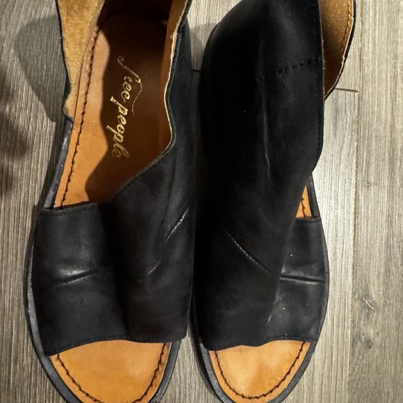 Free People Black and Tan Leather Sandals - Picture 1 of 2